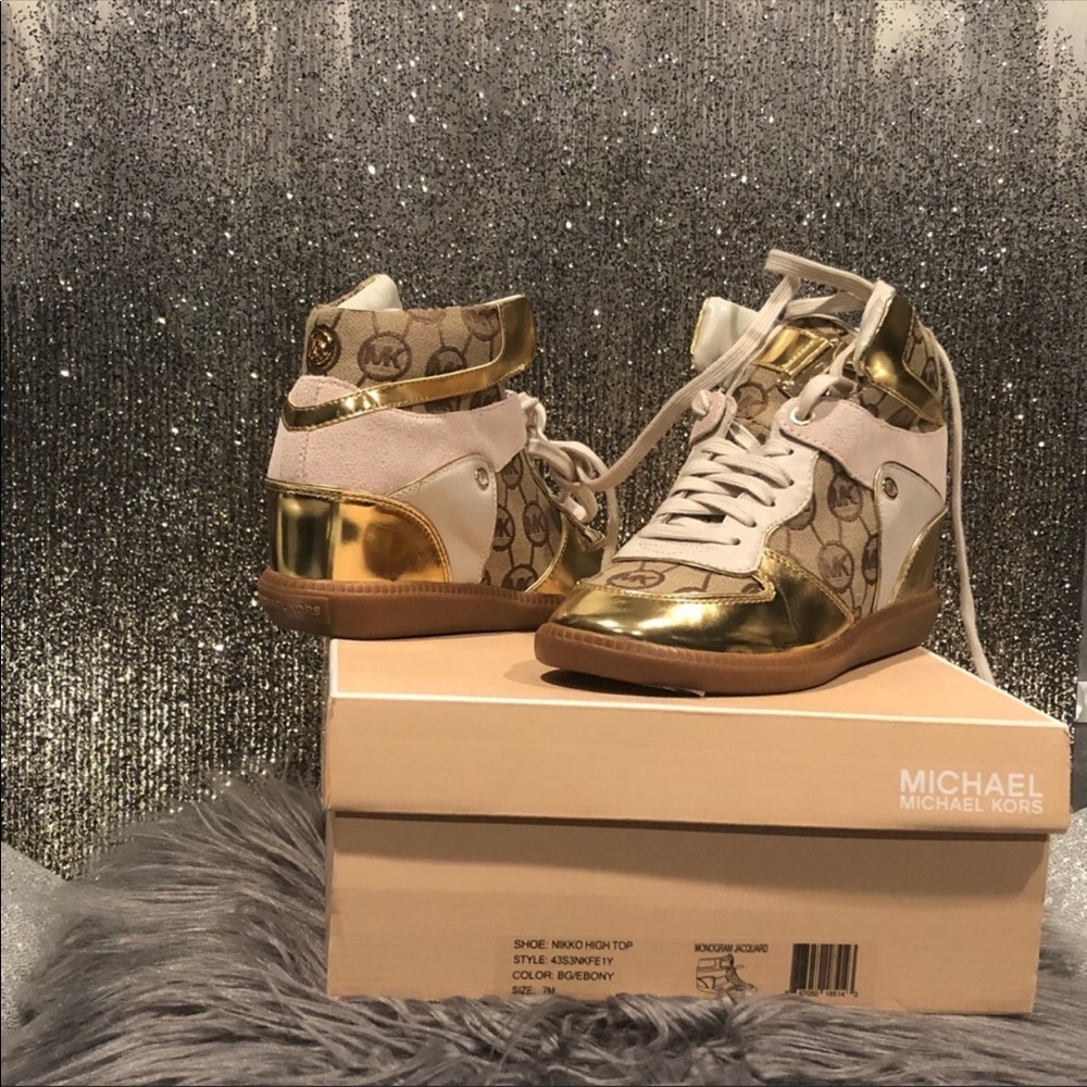 Authentic Mickael Kors Wedge sneakers.
